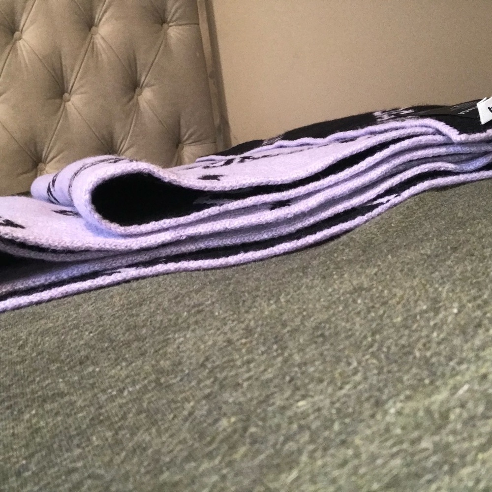 Balenciaga Lavender and Black Knit Scarf